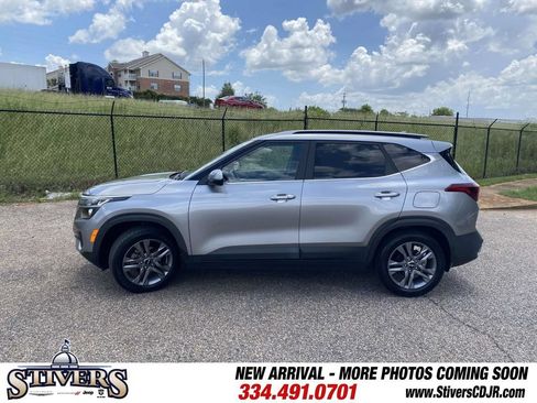 Used 2022 Kia Seltos S FWD image 39