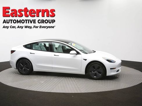 Used 2023 Tesla Model 3 Standard Range RWD image 41