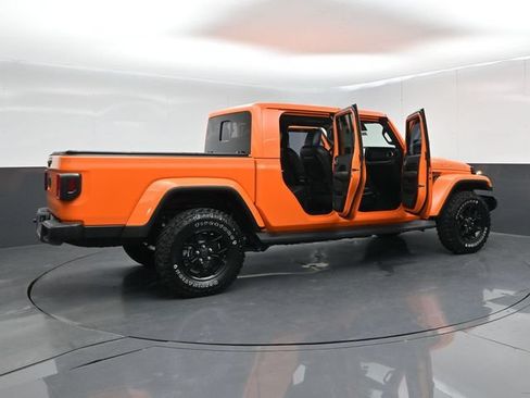 Used 2025 Jeep Gladiator Sport AWD/4WD image 67