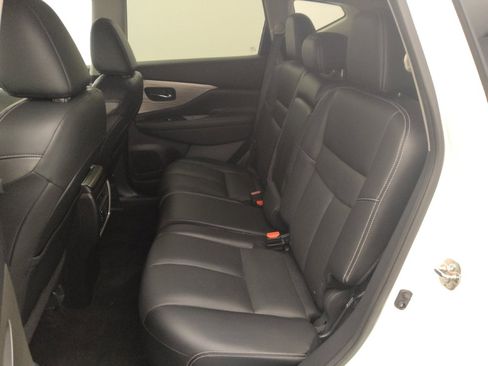Used 2018 Nissan Murano Platinum image 18