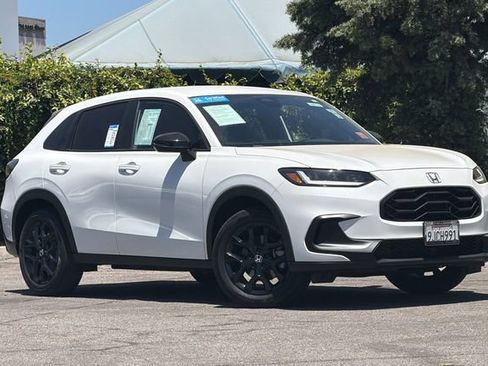 Certified 2024 Honda HR-V Sport image 2