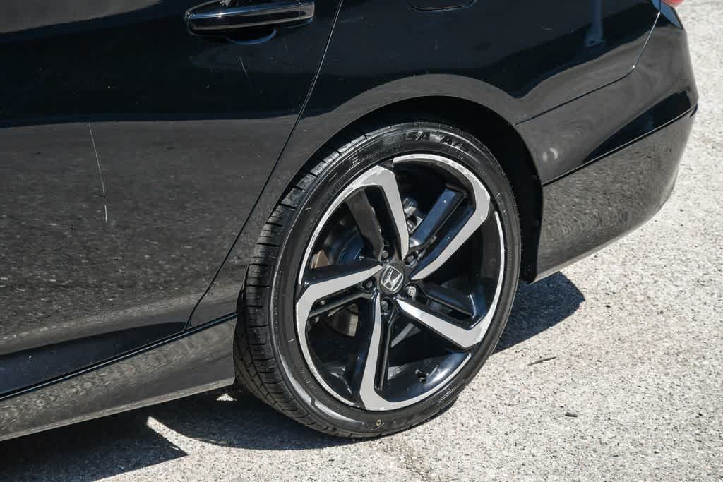 Used 2019 Honda Accord Sport image 11