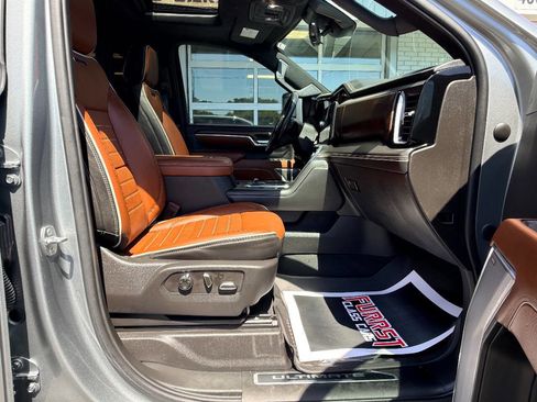 Used 2024 GMC Sierra 2500 Denali Ultimate image 45