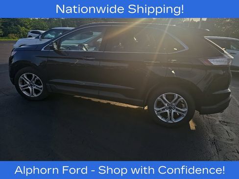 Used 2018 Ford Edge Titanium w/ Canadian Touring Package FWD image 4