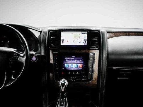 Used 2021 INFINITI QX80 Premium Select w/ All-Season Package image 13