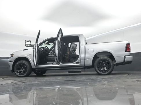 New 2026 RAM 1500 4x4 Crew Cab image 68