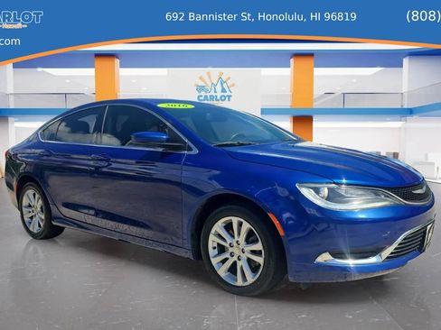 Used 2016 Chrysler 200 Limited FWD image 2