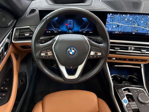 Used 2023 BMW i4 eDrive35 w/ Premium Package RWD image 14