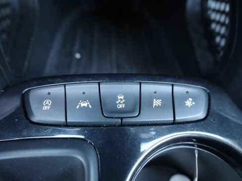 Used 2025 Chevrolet TrailBlazer LT FWD image 39
