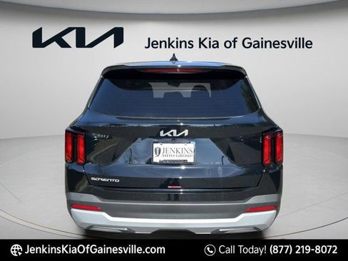 New 2026 Kia Sorento LX image 4