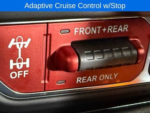 Used 2025 Jeep Wrangler Unlimited Rubicon AWD/4WD image 22