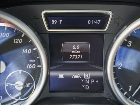 Used 2013 Mercedes-Benz ML 350 BlueTEC 4MATIC image 46