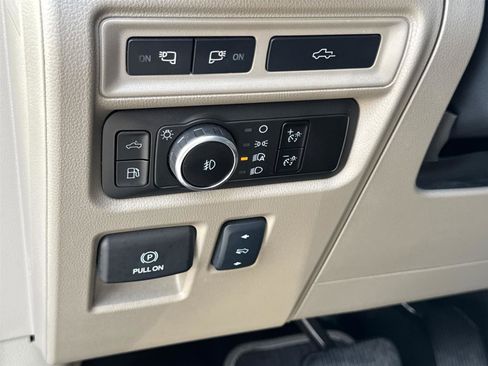 Used 2024 Ford F150 Platinum w/ Equipment Group 703A Plus AWD/4WD image 28