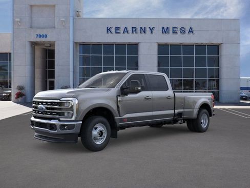 New 2026 Ford F350 XLT w/ XLT Premium Package AWD/4WD image 1