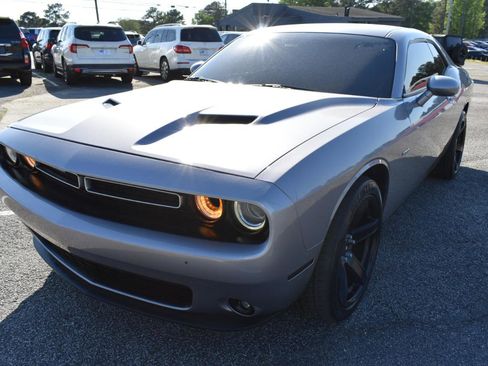 Used 2017 Dodge Challenger R/T w/ Sound Group image 2