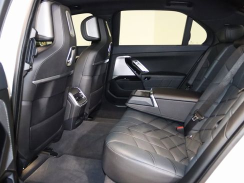 Used 2023 BMW 760i xDrive image 65