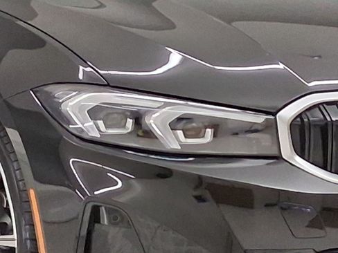 Certified 2023 BMW 330i Sedan w/ Convenience Package RWD image 9