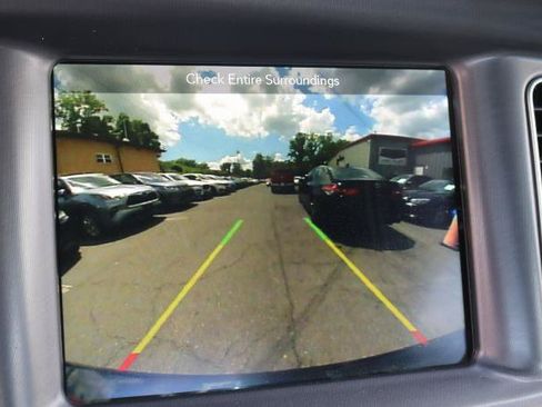 Used 2019 Dodge Charger SXT AWD/4WD image 18