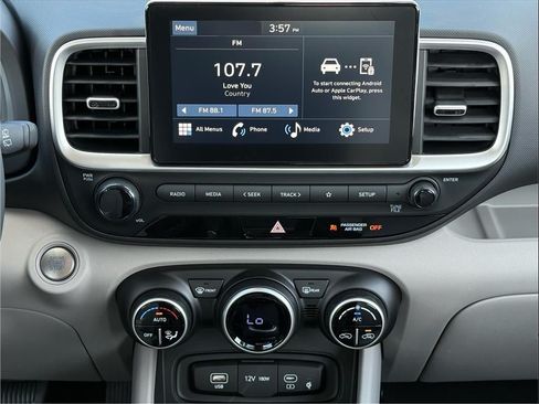 New 2026 Hyundai Venue SEL FWD image 22