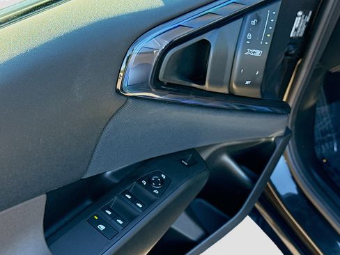 Used 2025 BMW X3 xDrive30i image 23