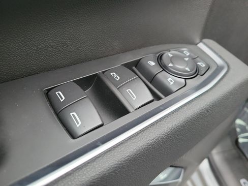 New 2026 GMC Sierra 3500 SLE AWD/4WD image 18