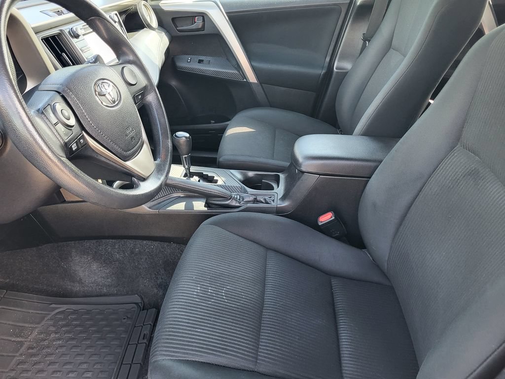 Used 2014 Toyota RAV4 LE AWD/4WD image 26