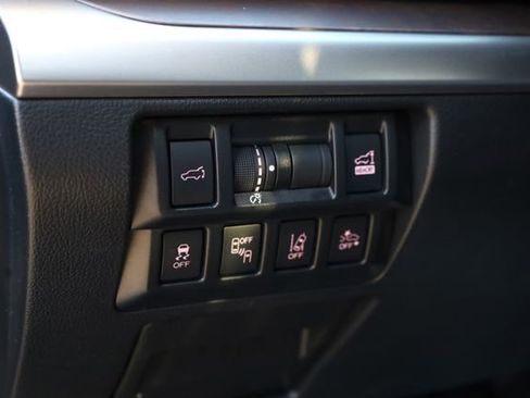 Used 2019 Subaru Outback 3.6R Limited image 14