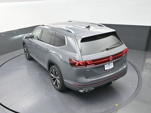 New 2026 Volkswagen Atlas SEL Premium R-Line AWD/4WD image 17