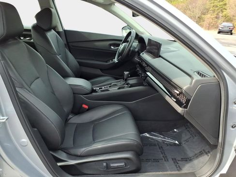 Used 2023 Honda Accord EX-L image 24