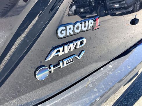 New 2026 Toyota Camry SE AWD/4WD image 15