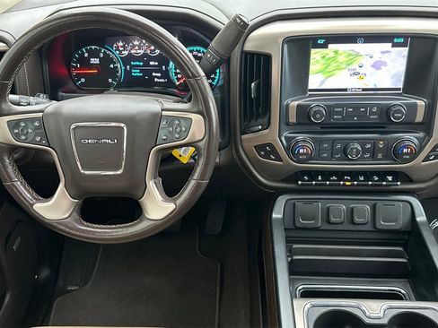 Used 2018 GMC Sierra 2500 Denali w/ Duramax Plus Package image 15