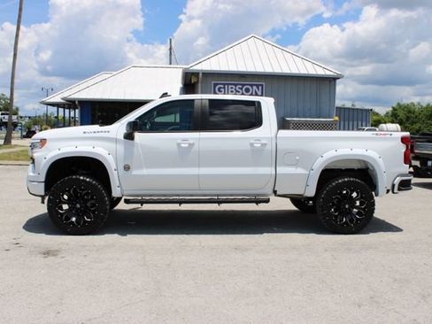 Used 2025 Chevrolet Silverado 1500 RST AWD/4WD image 6