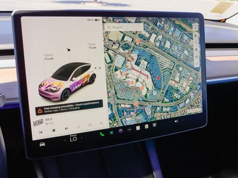 Used 2021 Tesla Model Y Long Range image 19