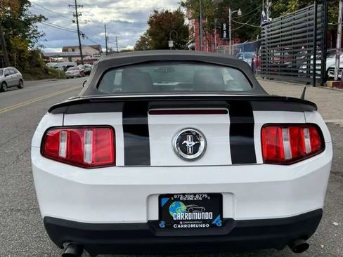 Used 2012 Ford Mustang Premium image 5
