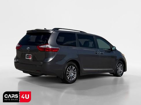 Used 2019 Toyota Sienna XLE FWD image 7