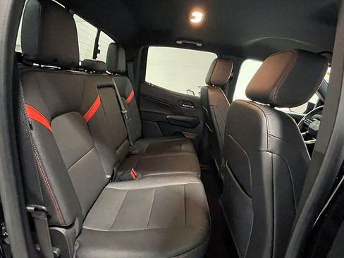 Used 2023 Chevrolet Colorado Z71 w/ Z71 Convenience Package 2 image 26