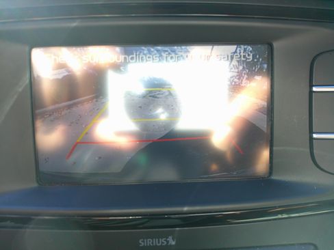 Used 2016 Kia Sorento LX image 26