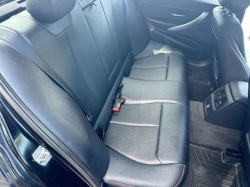 Used 2013 BMW 335i xDrive Sedan AWD/4WD image 26