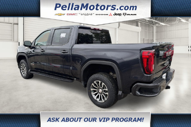 Used 2023 GMC Sierra 1500 AT4 w/ AT4 Premium Package AWD/4WD image 5