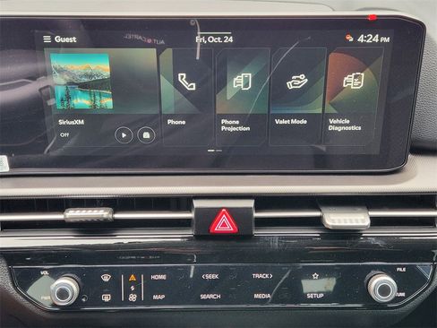 New 2026 Kia Sportage LX w/ LX Convenience Package image 13