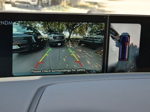 New 2025 Lincoln Navigator L Reserve image 31