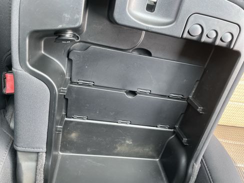 Used 2011 RAM 1500 Big Horn AWD/4WD image 15