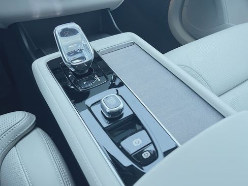 New 2026 Volvo XC90 B6 Ultra w/ Lounge Package image 22