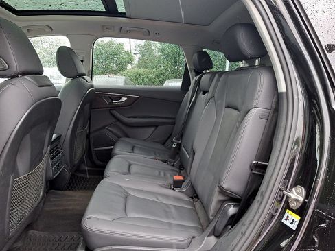 Certified 2023 Audi Q7 2.0T Premium Plus w/ Premium Plus Package AWD/4WD image 13