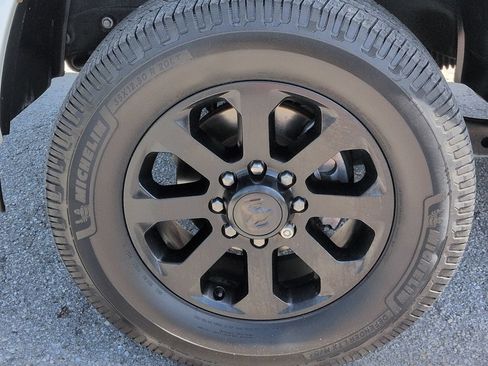 Used 2020 RAM 2500 Laramie AWD/4WD image 11