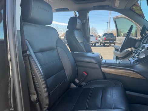 Used 2020 GMC Yukon XL Denali w/ Denali Ultimate Package image 43