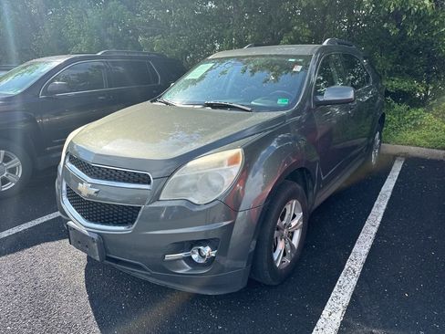 Used 2013 Chevrolet Equinox LT AWD/4WD image 2