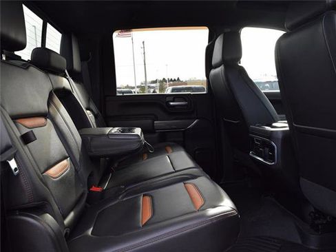 Used 2020 GMC Sierra 2500 AT4 w/ AT4 Premium Package image 39