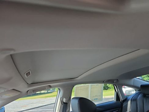 Certified 2020 Honda Accord EX-L image 25