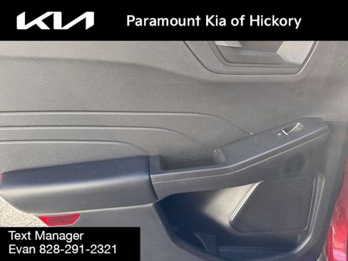 Used 2022 Ford Escape SE w/ Convenience Package image 12